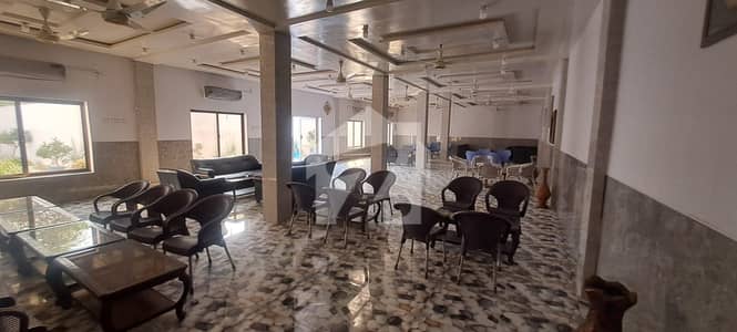 جی ۔ 7 مرکز جی ۔ 7,اسلام آباد میں 4 کنال Studio عمارت 50.0 کروڑ میں برائے فروخت۔