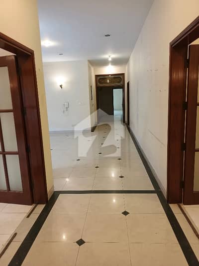 Fully Renovated Ground Floor Portion For Rent Fully Renovated Ground Floor Portion For Rent