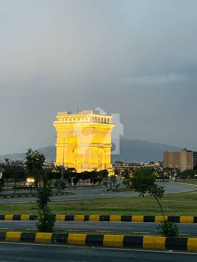 50ft Corner Plot 35*50 For Sale In Faisal Hills B Block