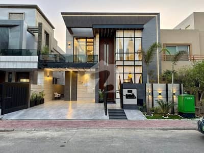 A BEAUTIFUL 10 MARLA HOUSE FOR SALE IN HUSSAIN BLOCK SECTOR C BAHRIA TOWN LAHORE A BEAUTIFUL 10 MARLA HOUSE FOR SALE IN HUSSAIN BLOCK SECTOR C BAHRIA TOWN LAHORE