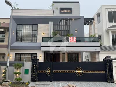 بحریہ ٹاؤن گلبہار بلاک بحریہ ٹاؤن سیکٹر سی,بحریہ ٹاؤن,لاہور میں 5 کمروں کا 11 مرلہ مکان 3.0 کروڑ میں برائے فروخت۔ بحریہ ٹاؤن گلبہار بلاک بحریہ ٹاؤن سیکٹر سی,بحریہ ٹاؤن,لاہور میں 5 کمروں کا 11 مرلہ مکان 3.0 کروڑ میں برائے فروخت۔