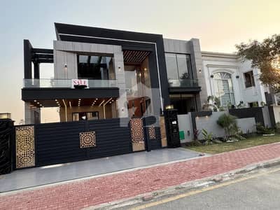 1 KANAL ULTRA LUXURY HOUSE FOR SALE IN OVERSEAS B BAHRIA TOWN LAHORE 1 KANAL ULTRA LUXURY HOUSE FOR SALE IN OVERSEAS B BAHRIA TOWN LAHORE
