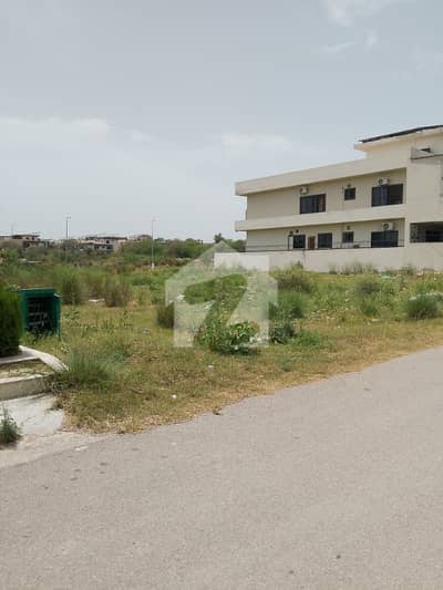 Prime Location Highlights 50-90 Residential Plot For Sale