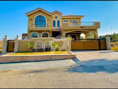 1 Kanal Luxury House For Rent 1 Kanal Luxury House For Rent