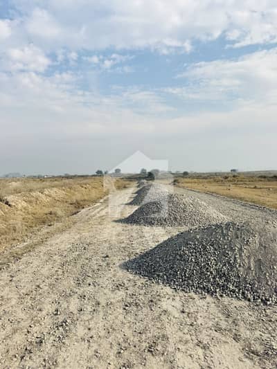 25x40 PLOT FOR SALE 70 Feet Road