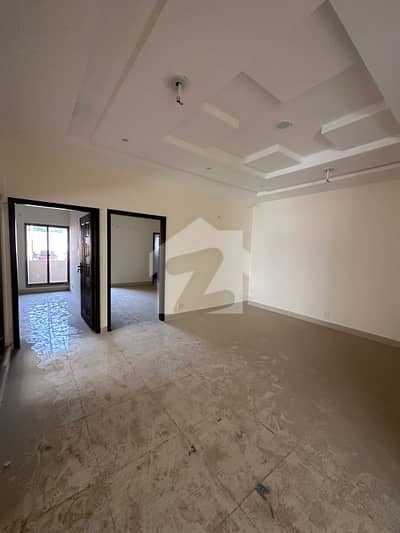 2 Bedroom Luxury Apartment Available For Sale Location Main Boulevard Beautiful View