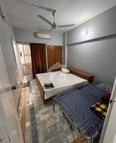 Prime Location House For Grabs In 200 Square Yards Karachi
