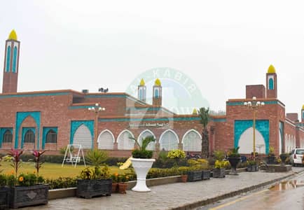 1 KANAL PLOT FOR SALE in SUI Gas phase 2 E Block Jati umrah ROAD LAHORE