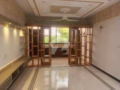 1 Kanal Upper Portion For Rent In I-8