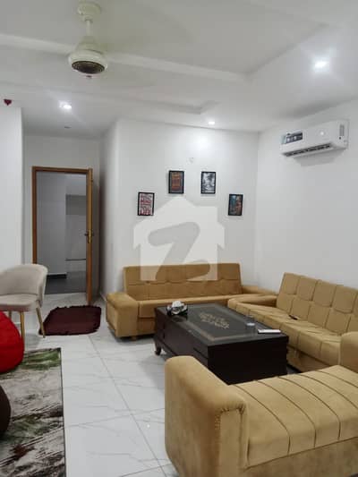 Apartment For Rent Phase 8 Broadway