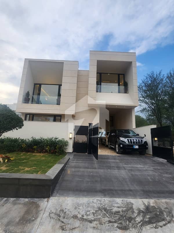 Luxury House For Sale in D-12/3 Luxury House For Sale in D-12/3