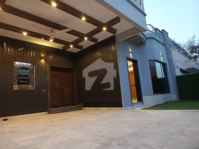 (Original pictures Attached) 10 Marla Owner Build Slightly Used House Available For Sale At Prime Location In DHA Phase 5 Near Park (Original pictures Attached) 10 Marla Owner Build Slightly Used House Available For Sale At Prime Location In DHA Phase 5 Near Park