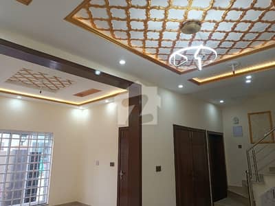 5 MARLA BRAND NEW HOUSE FOR SALE