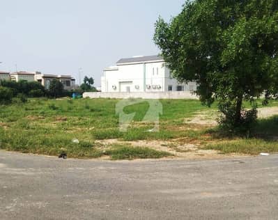 Both Corner Kanal Pair Plots Plot No- 705 And 742 Block W - On Top Location of Phase 7 DHA Lahore For Urgent Sale