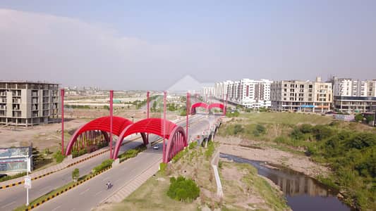 گلبرگ اسلام آباد میں 2 کنال Studio دفتر 38.0 کروڑ میں برائے فروخت۔