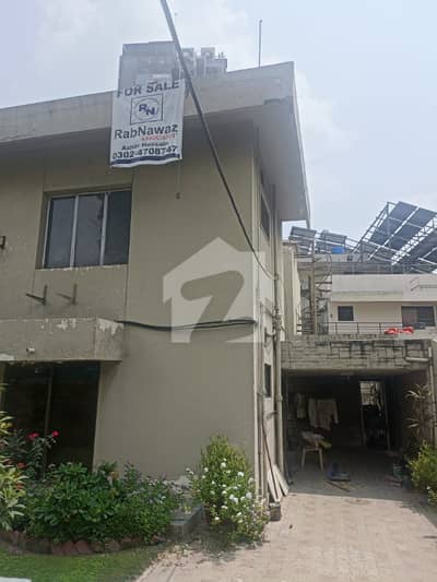 1.5 KANALS DEMOLISHABLE HOUSE IN GARDEN TOWN 1.5 KANALS DEMOLISHABLE HOUSE IN GARDEN TOWN
