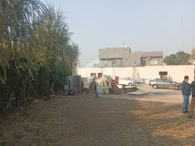 3 KANAL COMMERCIAL PLOT ON MAIN BEDIAN ROAD 3 KANAL COMMERCIAL PLOT ON MAIN BEDIAN ROAD