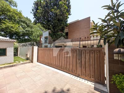 Brand New Executive House Is For RENT In F-7