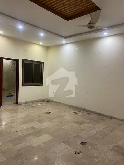 فارمانئیٹس ہاؤسنگ سکیم لاہور میں 4 مرلہ کمرہ 18.0 ہزار میں کرایہ پر دستیاب ہے۔