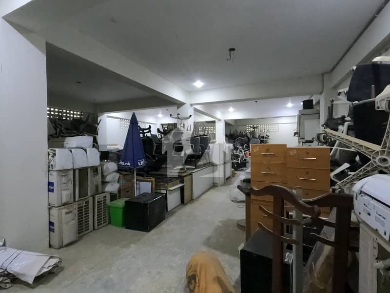 کورنگی ۔ سیکٹر 24 کورنگی انڈسٹریل ایریا,کورنگی,کراچی میں 3 کنال فیکٹری 18.0 کروڑ میں برائے فروخت۔ کورنگی ۔ سیکٹر 24 کورنگی انڈسٹریل ایریا,کورنگی,کراچی میں 3 کنال فیکٹری 18.0 کروڑ میں برائے فروخت۔