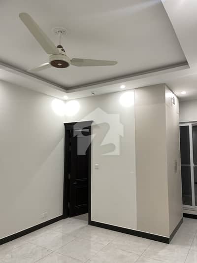 3 Bed Apartment Available For Rent