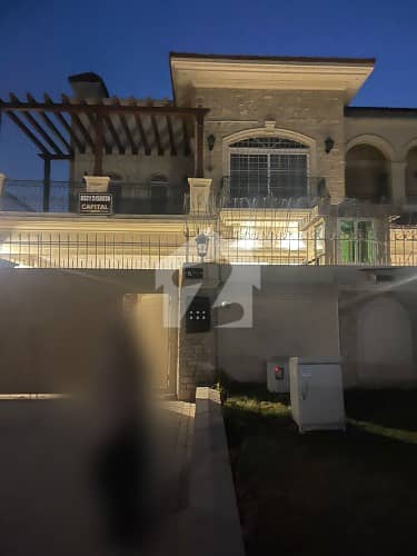 1066 Square Yards House For Rent In F-6/4 Islamabad In Only Rs. 6500000