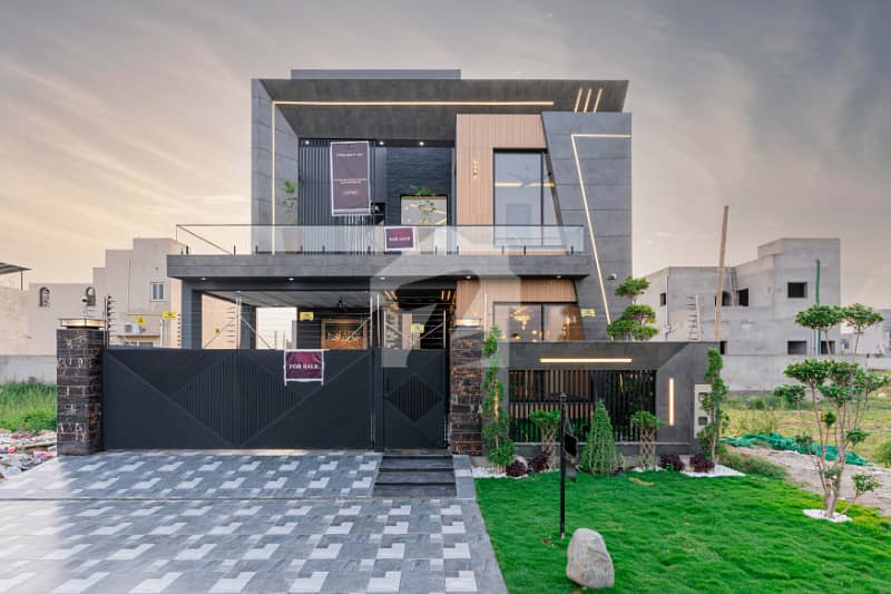 10 Marla Modern Design Slightly Used Luxury House 10 Marla Modern Design Slightly Used Luxury House