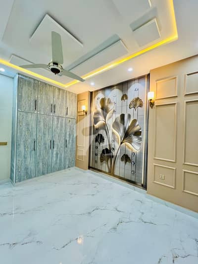 5 Marla Brand New House For Sale