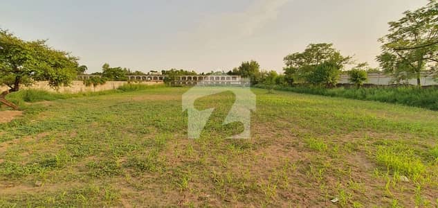 Your Ideal 21 Kanal Farm House Has Just Become Available In Tarlai