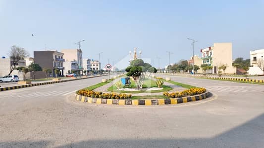 سفاری گارڈن ہاؤسنگ سکیم لاہور میں 5 مرلہ رہائشی پلاٹ 22.5 لاکھ میں برائے فروخت۔ سفاری گارڈن ہاؤسنگ سکیم لاہور میں 5 مرلہ رہائشی پلاٹ 22.5 لاکھ میں برائے فروخت۔