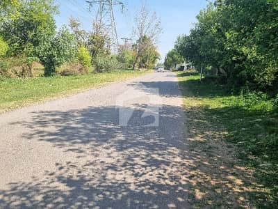 40 Kanal Farm House Is Available For Sale In Orchad Scheme Mian Muree Road Islamabad