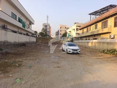 1 KANAL LEVEL PLOT FOR SALE