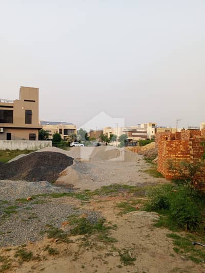 10 MARLA TOP LOCTION PLOT FOR SALE 10 MARLA TOP LOCTION PLOT FOR SALE