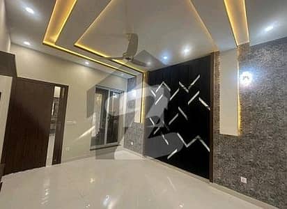 10 MARLA BRAND NEW UPPER PORTION FOR RENT IN JASMINE BLOCK BAHRIA TOWN LAHORE 10 MARLA BRAND NEW UPPER PORTION FOR RENT IN JASMINE BLOCK BAHRIA TOWN LAHORE