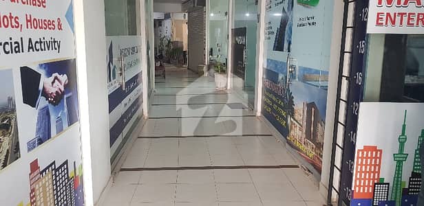 ڈی ۔ 12 مرکز ڈی ۔ 12,اسلام آباد میں 1 مرلہ Studio دفتر 63.0 لاکھ میں برائے فروخت۔