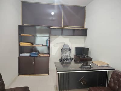 ڈی ۔ 12 مرکز ڈی ۔ 12,اسلام آباد میں 1 مرلہ دفتر 65.0 لاکھ میں برائے فروخت۔
