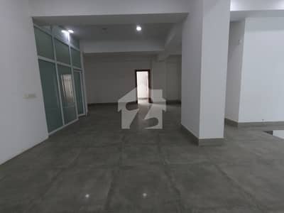 Penthouse For Sale In Clifton - Block 7 CFTC