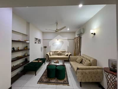 3 Bed DD apartment in King Tower. Spacious 1600 sqft layout with modern finishes.