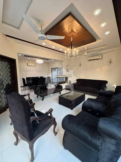 One Kanal Used Modern Design Bungalow For Sale At Prime Location Of DHA Lahore Near To Park Masjid & Commercial Market