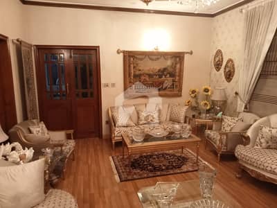 One Kanal Used Modern Design Bungalow For Sale At Prime Location Of DHA Lahore Near To Commercial Market. One Kanal Used Modern Design Bungalow For Sale At Prime Location Of DHA Lahore Near To Commercial Market.