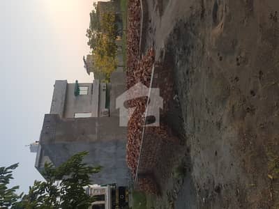 5 Marla Plot Available For Sale