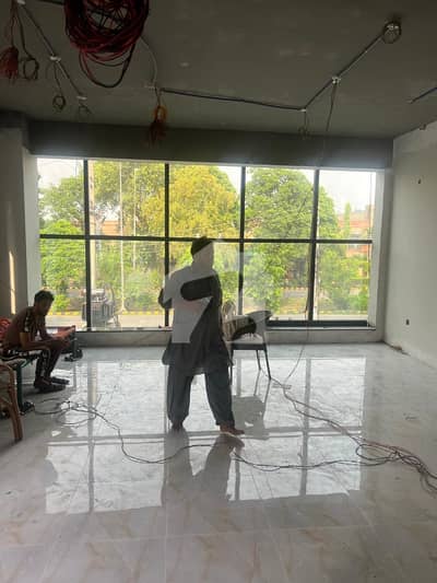 BRAND NEW COMMERCIAL OFFICE/HALL M/F WASHROOM, KITCHEN, VAST PARKING FOR RENT BRAND NEW COMMERCIAL OFFICE/HALL M/F WASHROOM, KITCHEN, VAST PARKING FOR RENT