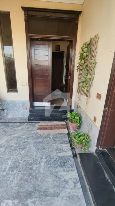 10 Marla Modern House For Sale LDA Avenue 1, Lahore