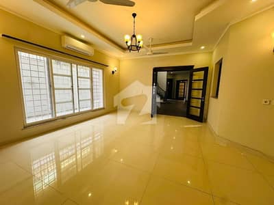 Like Brand Luxury Spacious 5 Bedrooms House For Rent In E-7 Islamabad