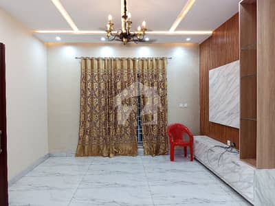 Get This Amazing Good Location 10 Marla House Available In Garden Town Phase 3