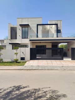 Single Unit 1 Kanal Designer Full House Available For Sale Single Unit 1 Kanal Designer Full House Available For Sale