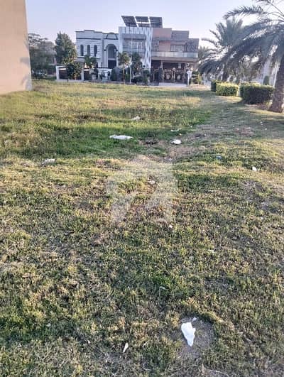Corner Paid and Develop Plot Ready For Possession Corner Paid and Develop Plot Ready For Possession