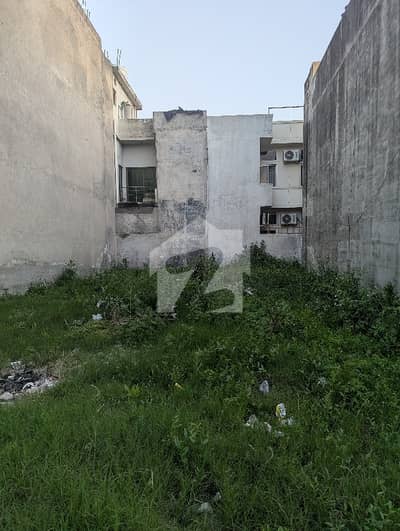 6 Marla Plot For Sale