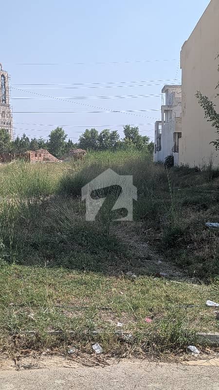 4 4