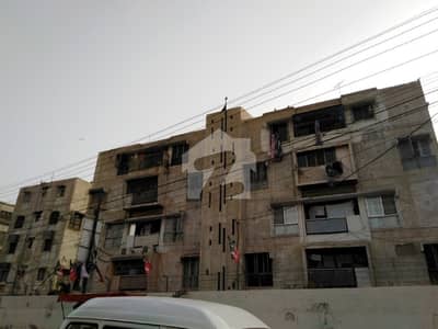 گلشنِ اقبال - بلاک 13 اے گلشنِ اقبال,گلشنِ اقبال ٹاؤن,کراچی میں 3 کمروں کا 7 مرلہ فلیٹ 2.15 کروڑ میں برائے فروخت۔ گلشنِ اقبال - بلاک 13 اے گلشنِ اقبال,گلشنِ اقبال ٹاؤن,کراچی میں 3 کمروں کا 7 مرلہ فلیٹ 2.15 کروڑ میں برائے فروخت۔